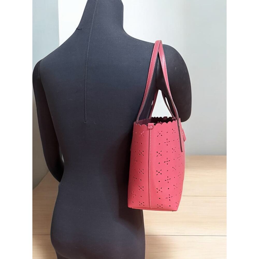 Coach CA199 Laser Cut Mini City Tote Bag - Picture 7 of 10